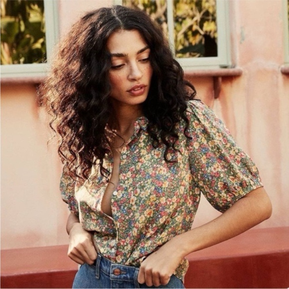 Doen Bel green floral blouse size L